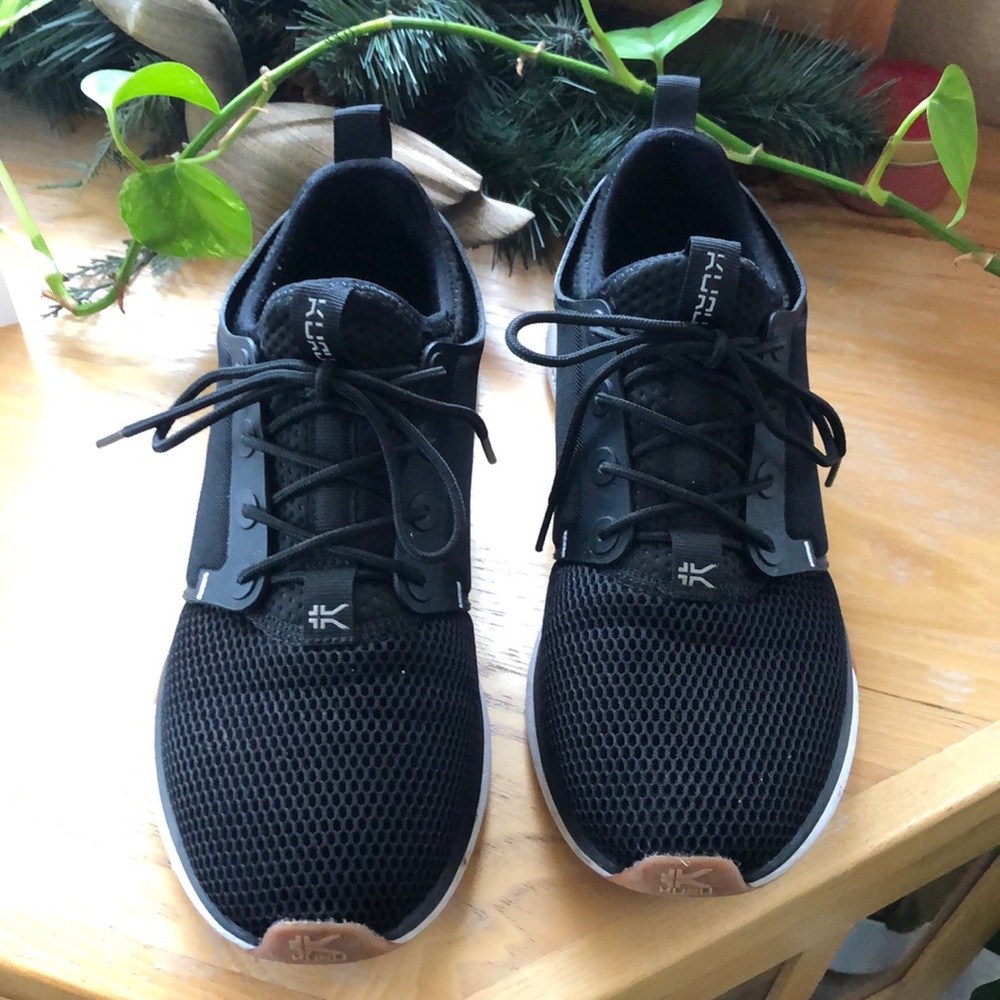 Shoes for plantar fasciitis relief